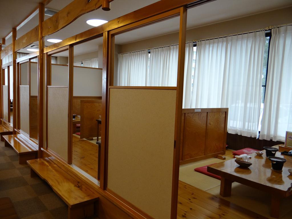 Hôtel Ishiuchi Yungparunas à Minamiuonuma Extérieur photo